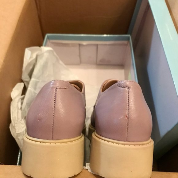 Seychelles Catch Me Loafer in Lavender - Size 7.5 - Picture 8 of 10